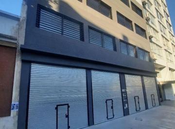 Local comercial de 3 ambientes, Flores · Local / Fabrica Oficina a Estrenar en Flores - Cuenca 900