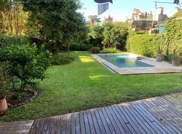 Casa de 4 ambientes, Rosario · Moderna Casa de 3 Dorm. con Cochera Pasante Pileta y Parrillero