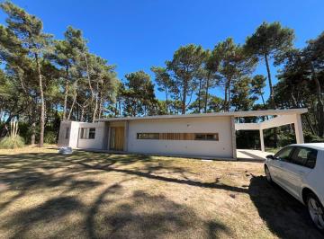 Casa · 165m² · 3 Dormitorios · Pinamar - Casa Bj - Cul de Sac de Alamos