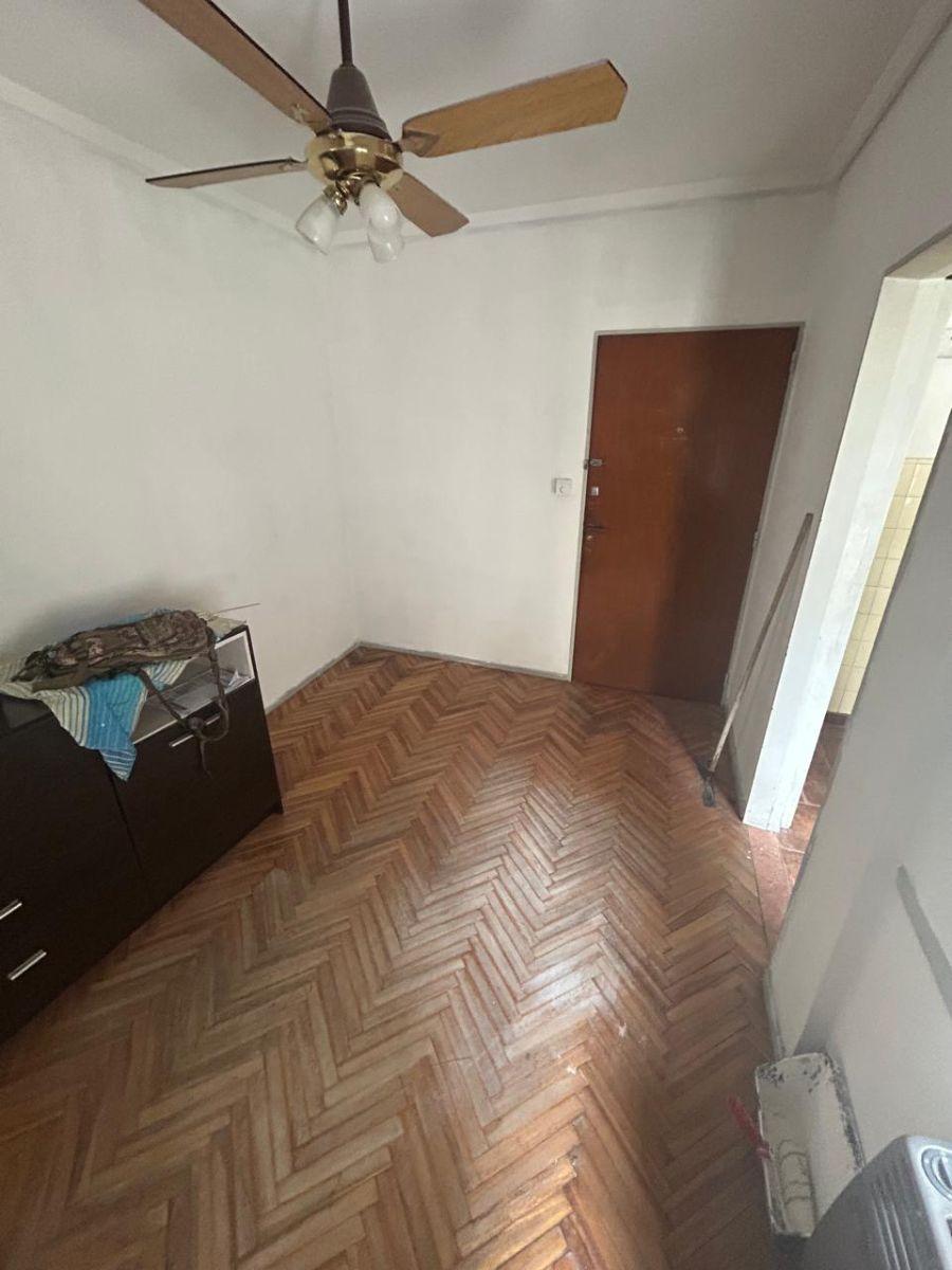 Av. del Libertador 7420 piso 7 depto b