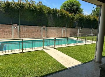 Casa · 590m² · 5 Ambientes · 3 Cocheras · Impecable Casa en La Horqueta C/ Gran Parque y Piscina