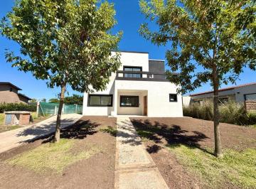 Casa · 224m² · Casa en San Pablo