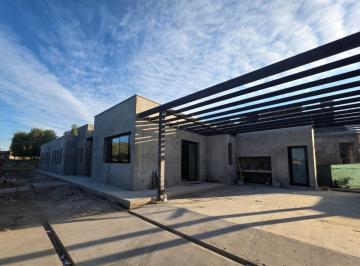 Casa de 7 ambientes, Mayor Drummond · Casa en Venta Terruños de Araoz III