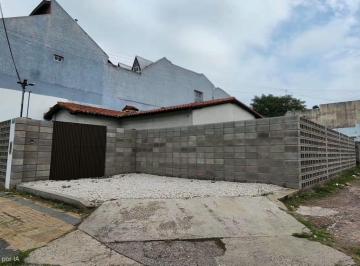 Oficina comercial · 70m² · 2 Ambientes · 4 Cocheras · Oficina Comercial en Alquiler