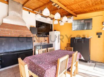 PH · 166m² · 4 Ambientes · Venta PH 4 Ambientes Caballito Norte. Quincho - Terraza Parrilla. Sin Expensas
