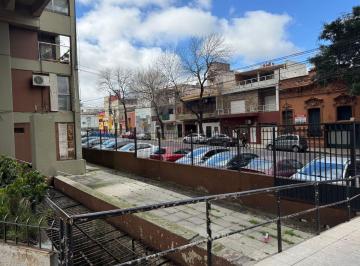 Departamento de 3 ambientes, Parque Patricios · Departamento de 60 m² con 2 Dorm. en Venta en Parque Patricios