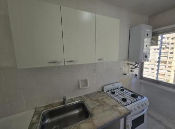 Departamento · 49m² · 3 Ambientes · Departamento en Alquiler de 3 Ambientes en Lugano I y II