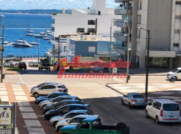 Foto1 · Apartamento en Venta en Peninsula, Punta del Este de 2 Dorm.