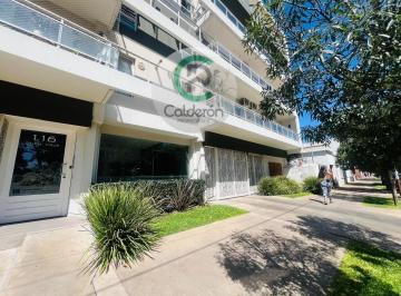 Casa · 79m² · 3 Ambientes · 1 Cochera · Departamento en Venta Moron Centro
