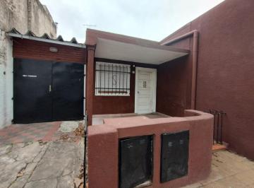 Terreno · 299m² · 5 Ambientes · Oportunidad!terreno con Local Al Frente en Moron!