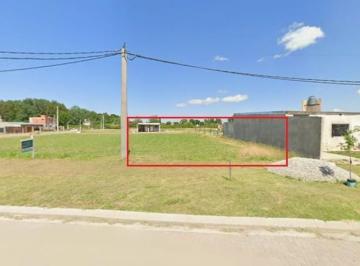 Terreno · 483m² · Lote en Venta en Ibarlucea