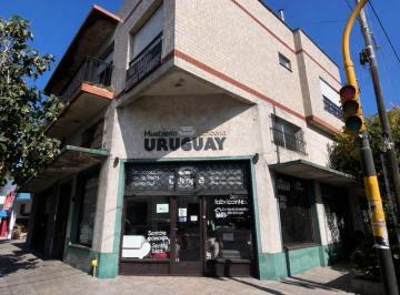 Local comercial · 221m² · Esquina Comercial Única en Av Colón y Uruguay