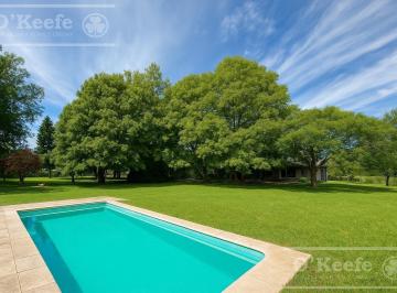 Quinta vacacional · 165m² · 2 Dormitorios · Quinta en Venta La Plata Etcheverry a m de Autovía 2