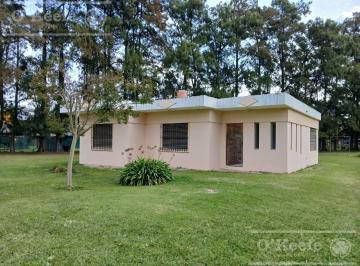 Quinta vacacional · 88m² · 3 Ambientes · Quinta en Abasto Calle 496 Nro 7143 Entre 229 y 231