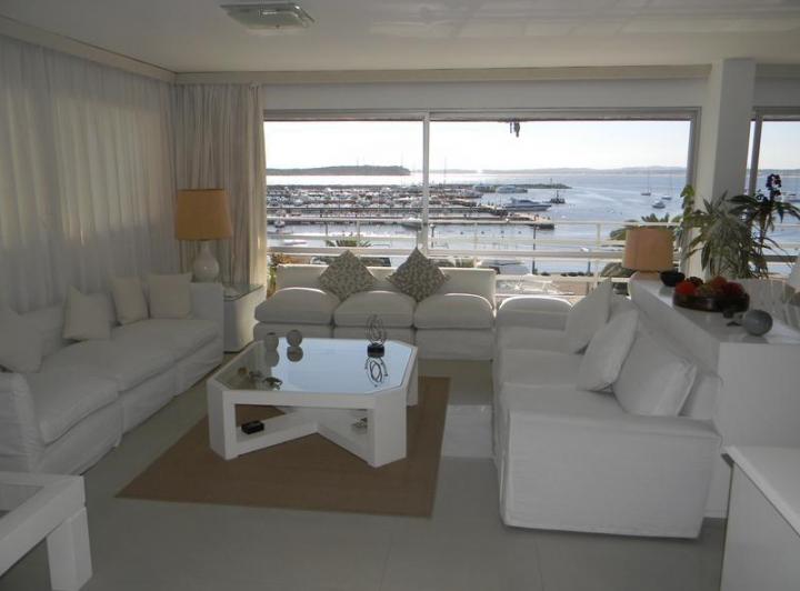 Departamento · 172m² · 4 Ambientes