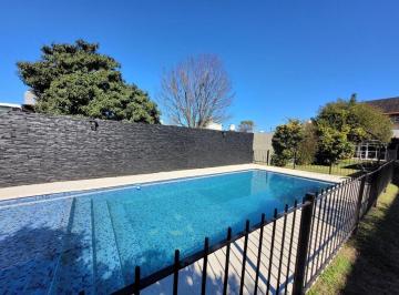 Casa · 253m² · 5 Ambientes · 2 Cocheras · Ram. Venta Hermosa Casa Apta Credito en San Miguel!