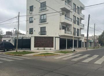 Departamento · 40m² · 2 Ambientes · 1 Cochera · Alquiler Departamento 2 Ambientes C/coch Excelente Ubicacion