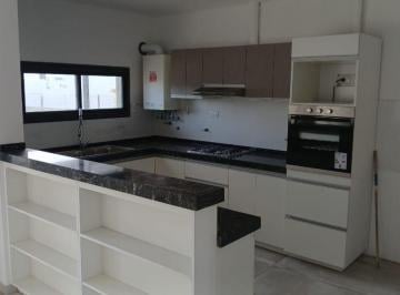 Casa 360m² Alquiler DOCTA · Excelente. Casa 3 Dorm.. Zona Residencial