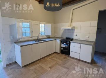 Departamento · 80m² · 3 Ambientes · 2 Cocheras · Departamento en Venta en Godoy Cruz