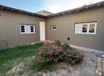 Departamento · 80m² · 3 Ambientes · 2 Cocheras · Departamento en Venta en Godoy Cruz