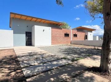 Casa de 5 ambientes, Alta Gracia · Vendo 2 Casas a Estrenar en Villa Juana Alta Gracia Financiacion