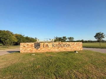 Terreno · 700m² · Lote en Venta – Barrio Privado La Reserva