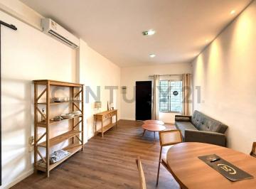 Departamento · 49m² · 2 Ambientes · Pocitos 1 Dormitorio - Sin Gc - Amoblado - Frente - Banco - Airbnb - Apto Tipo Casa