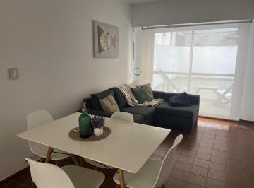 Departamento · 50m² · 2 Ambientes · 54 E 10 y 11 - 1 Dorm - Terraza Privada
