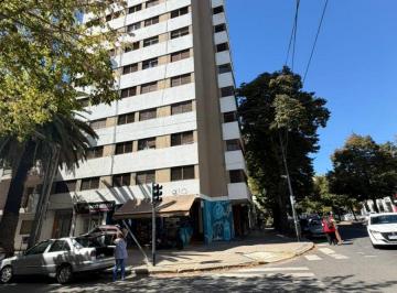 Departamento de 3 ambientes, La Plata · Departamento en Alquiler de Dos Dorm. en 7 y 63 La Plata