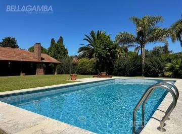 Casa · 246m² · 5 Ambientes · 6 Cocheras · Casa Venta El Remanso Exaltacion de La Cruz Jardin Piscina