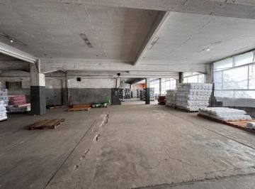 Bodega-Galpón · 6680m² · 10 Ambientes · Excelente Galpón en 5 Plantas Sótano 6700 m²