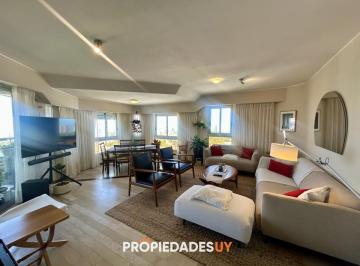 Foto1 · Venta Apartamento de 3 Dorm. y 2 Baños, Av Roosevelt Punta del Este