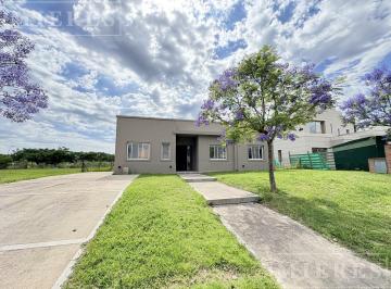 Casa · 185m² · 4 Ambientes · 2 Cocheras · Casa en Alquiler Anual en Puertos Barrio Vistas