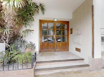 Departamento · 69m² · 3 Ambientes · 1 Cochera · Departamento en Venta de 3 Ambientes en Olivos con Patio y Cochera