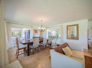 Casa · 203m² · 4 Ambientes · 2 Cocheras · Casa en Venta en Club de Campo San Francisco, Manzanares, Pilar - 4 Ambientes