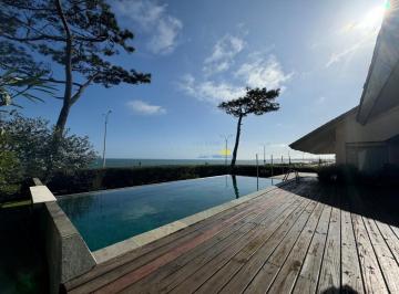 Foto1 · Casa en Playa Mansa de 4 Dorm. con Vista Frente Al Mar, Punta del Este, Pinares