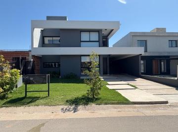 Casa · 200m² · 5 Ambientes · 2 Cocheras · Casa de Categoria en Venta Docta Etapa 2 Lado Cordoba
