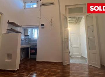 PH · 27m² · 2 Ambientes · PH Reciclado en Almagro Sin Expensas