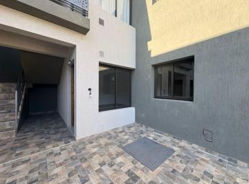 Departamento de 6 ambientes, Maipú · Venta - Departamento - Maipú (Planta Baja - Recibimos Permutas - Autos)