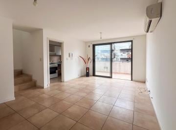 Departamento · 47m² · 3 Ambientes · Venta| Amplio Dúplex en Nueva Córdoba con Balcón y Terraza - Tap