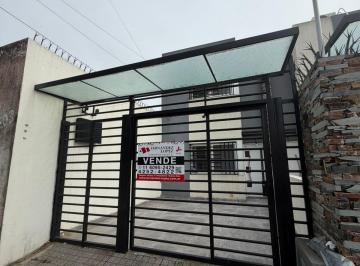 Casa de 2 ambientes, Berazategui · Excelente Departamento Tipo Duplex Moderno y Luminoso