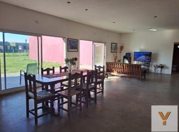 Casa · 169m² · 5 Ambientes · 4 Cocheras · Casa en Venta - 4 Dorm. 2 Baños - Cocheras - 276 m² - Haras Santa María, Buenos Aires