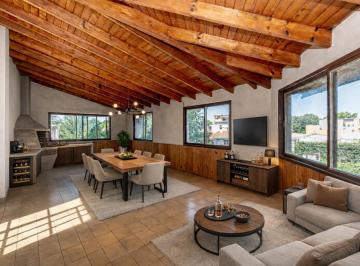PH de 3 ambientes, Monte Castro · PH 3 Amb con Patio y Terraza en Monte Castro