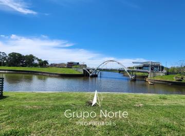 Terreno · 911m² · Terreno en Venta Al Rio en El Barrio El Yacht, Nordelta