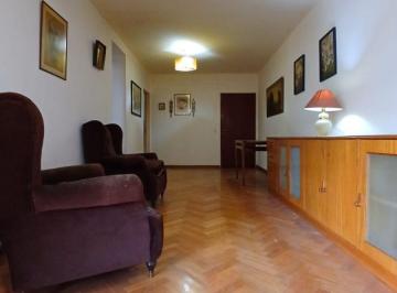 Departamento de 4 ambientes, Núñez · 4 Ambientes con Gran Patio y Guincho a Una Cuadra de Cabildo