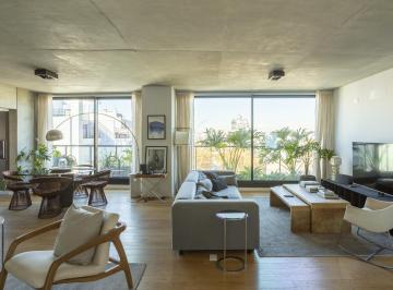 Departamento · 142m² · 5 Ambientes · 2 Cocheras · Retasado Depto. con Terraza y Pileta en Palermo Hollywood