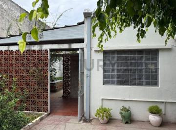 PH · 55m² · 3 Ambientes · Calle 36 E/ 119 y Boulevard 83 | Venta de PH de 2 Dorm.