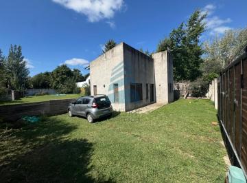 Casa · 1000m² · 2 Ambientes · 1 Cochera · Casa en Pilar