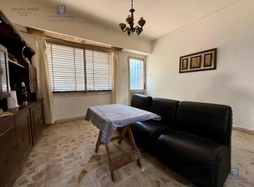 Casa · 90m² · 3 Ambientes · 1 Cochera · Casa de Dos Dorm. y Cochera