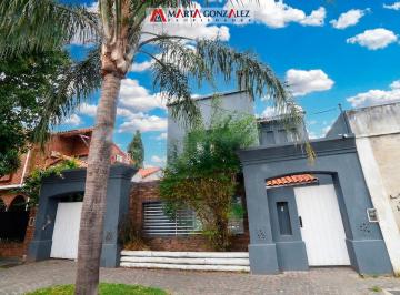 Casa · 180m² · 4 Ambientes · 1 Cochera · Haedo Norte Casa en Venta Cuatro Ambientes